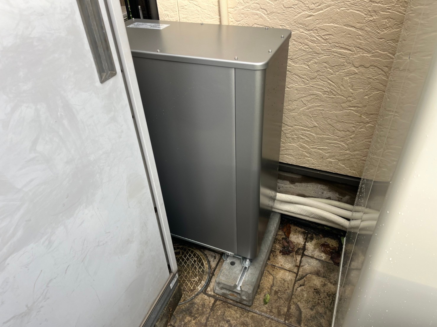 I様宅 蓄電池/エコキュート/太陽光/屋根葺き替え塗装